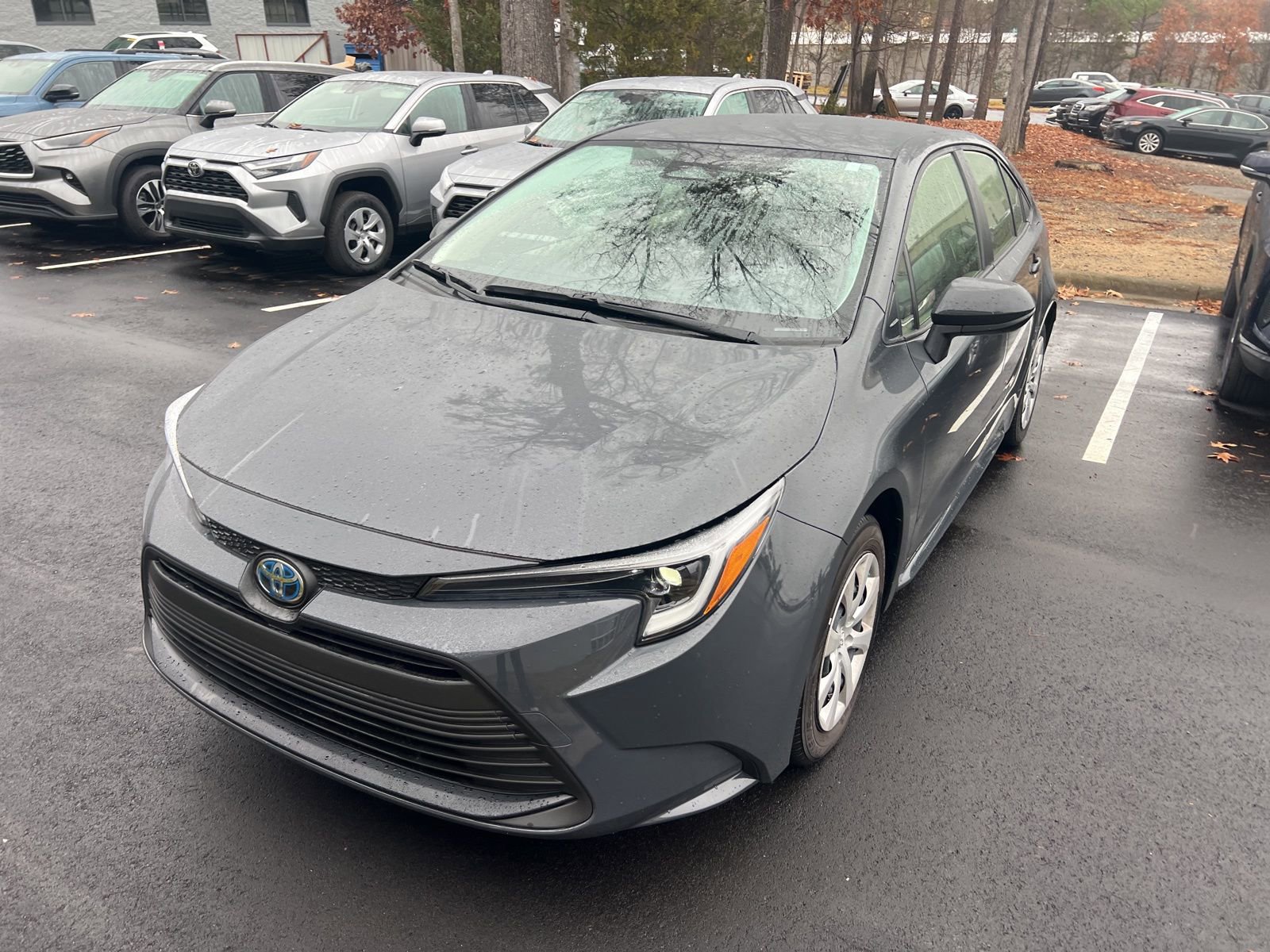 Used 2025 Toyota Corolla LE image 7