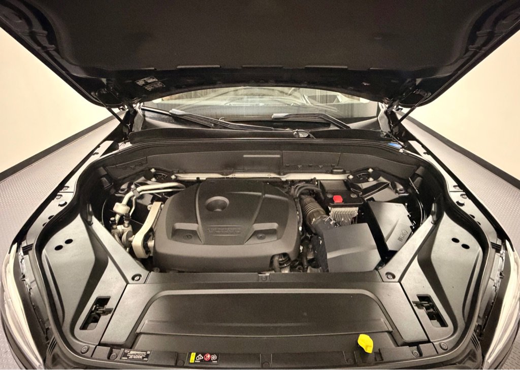 Used 2019 Volvo XC90 T6 Inscription w/ Luxury Package image 18