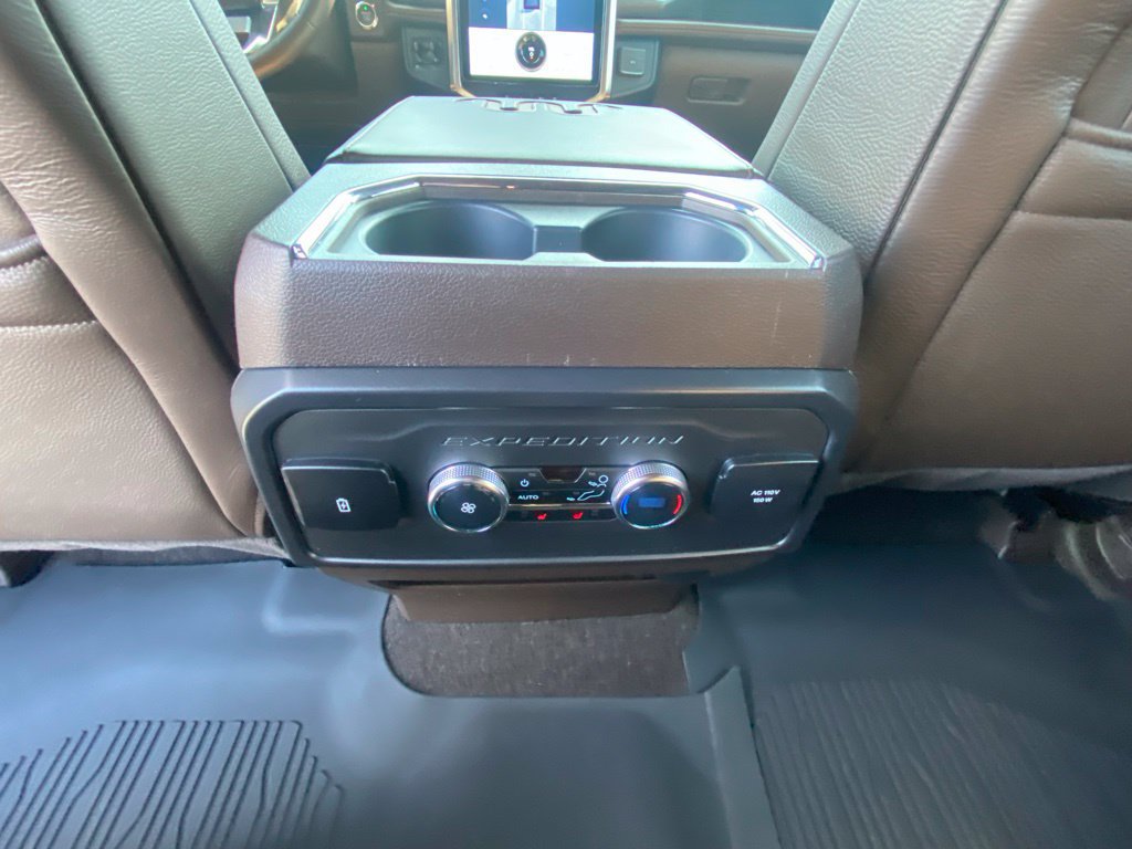 Certified 2024 Ford Expedition King Ranch AWD/4WD image 18