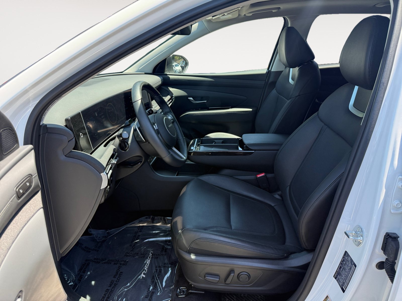 Used 2025 Hyundai Tucson Limited AWD/4WD image 10