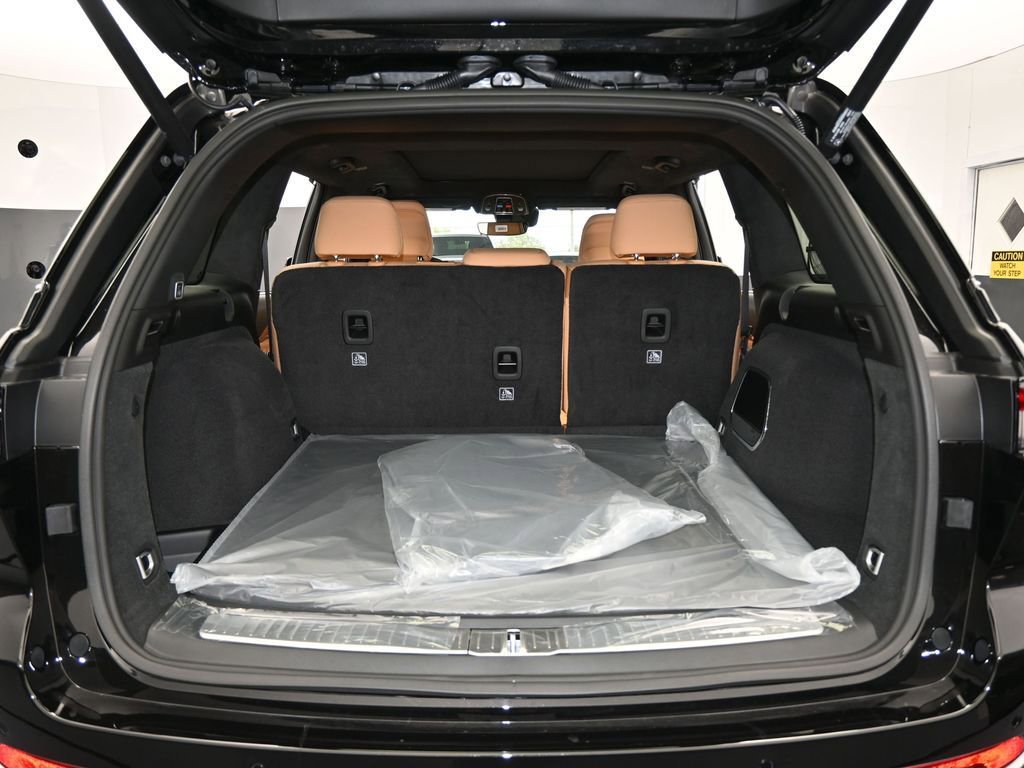 New 2025 Jeep Grand Cherokee Summit image 39