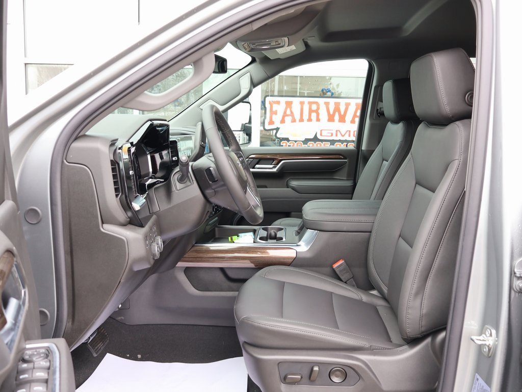 New 2026 Chevrolet Silverado 3500 LT w/ Trail Boss Package image 16