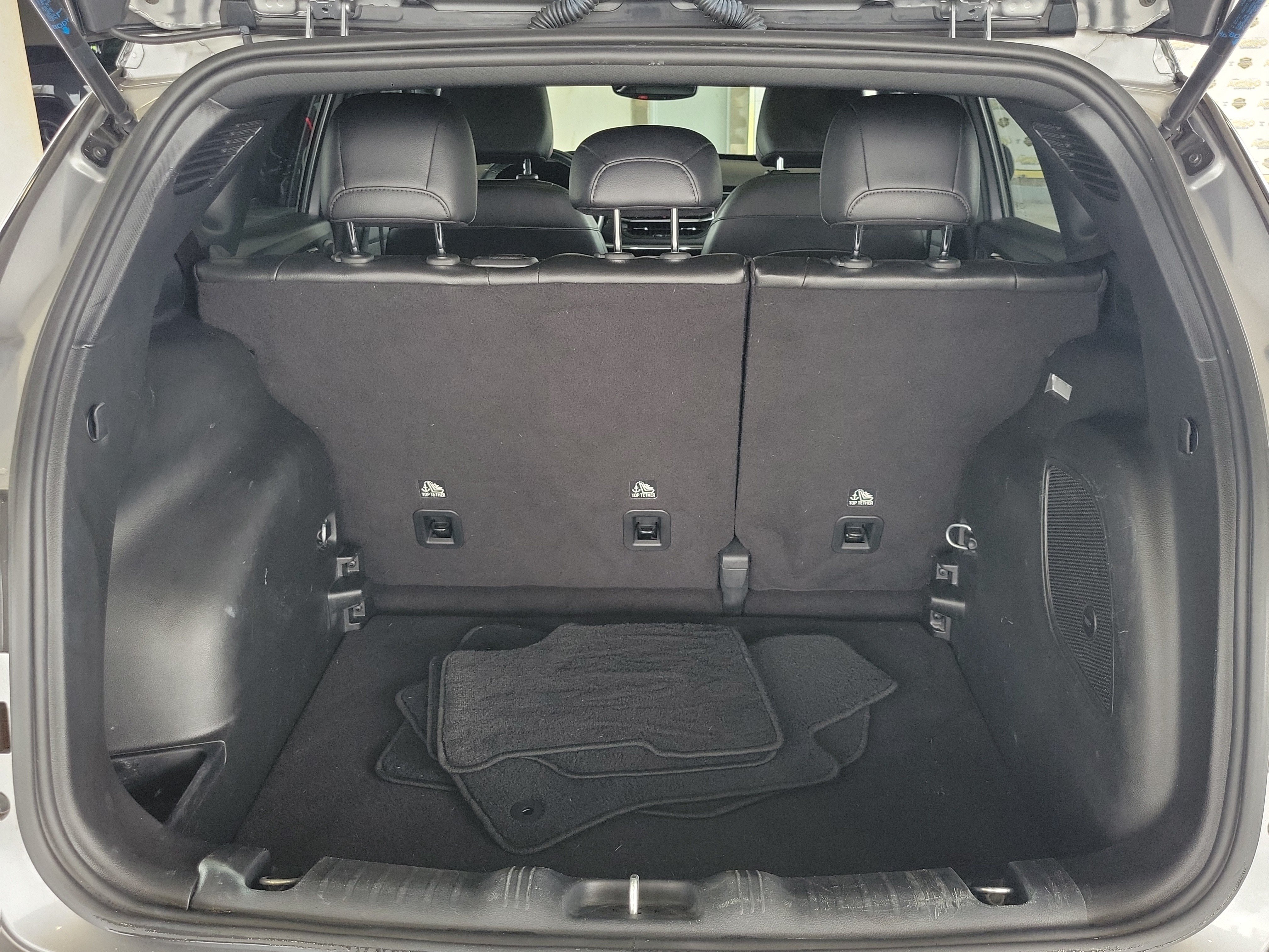 Certified 2022 Jeep Compass High Altitude AWD/4WD image 8