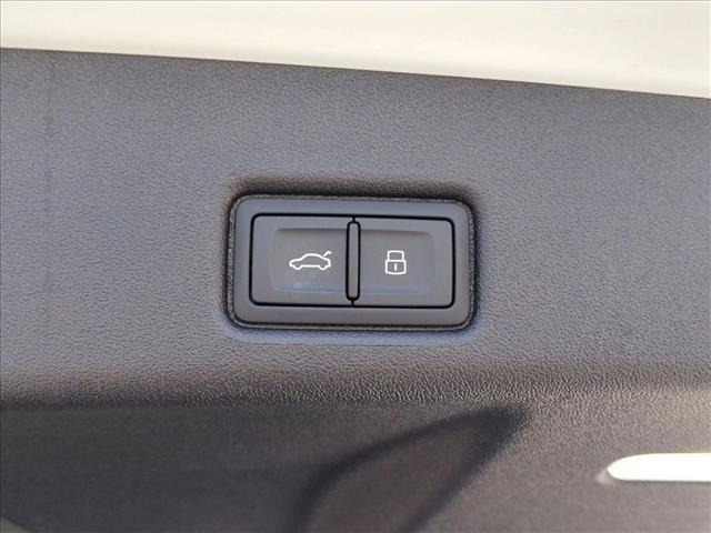 New 2025 Audi Q5 Premium Plus AWD/4WD image 30