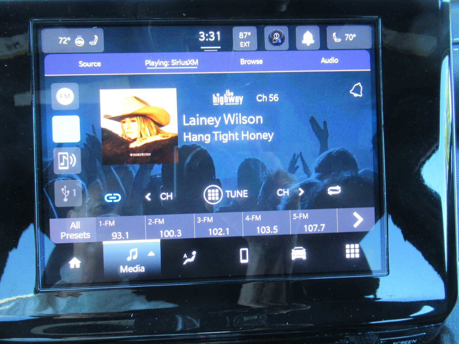 Used 2023 Jeep Grand Cherokee L Laredo image 28