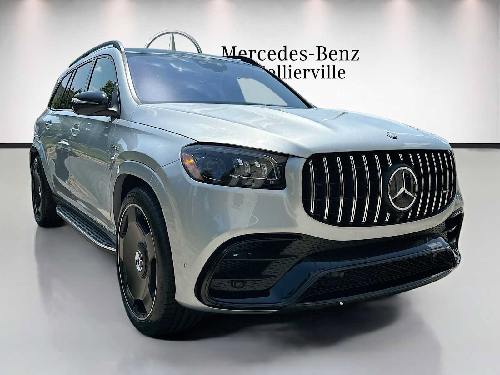 New 2026 Mercedes-Benz GLS 63 AMG 4MATIC image 3