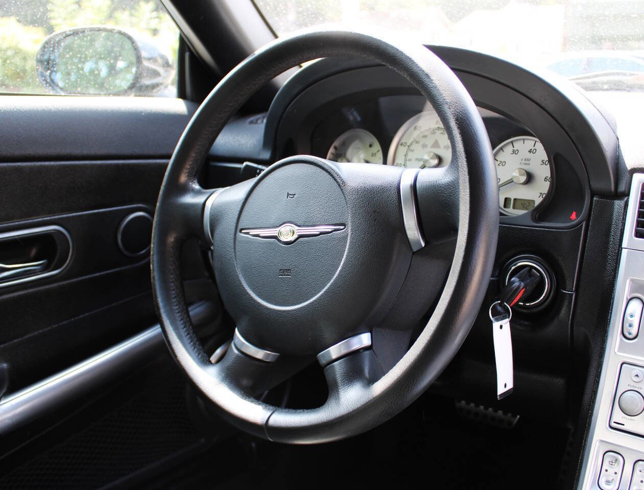 Used 2004 Chrysler Crossfire Base 2dr Sports Coupe image 21