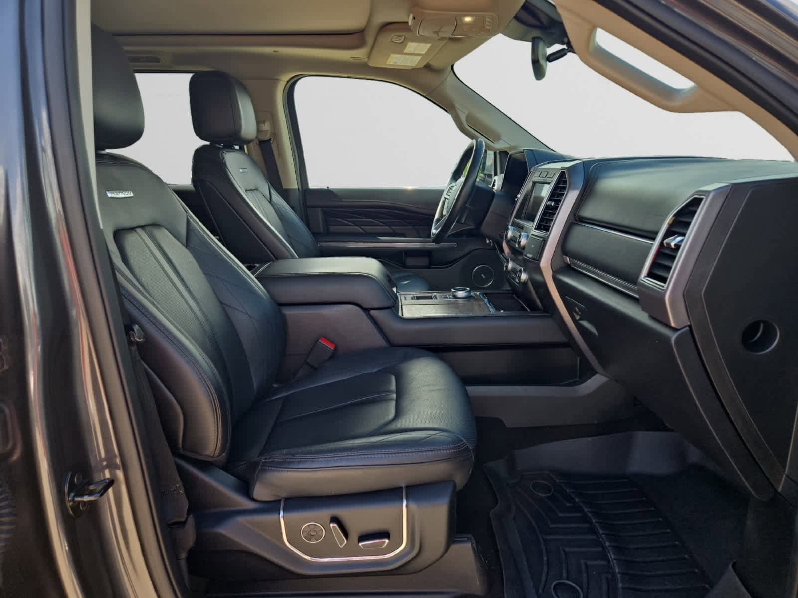 Used 2020 Ford Expedition Max Platinum RWD image 15