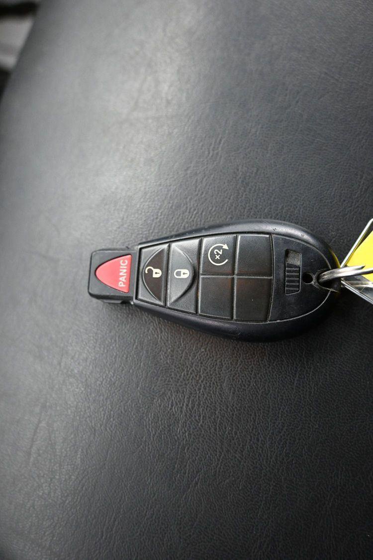 Used 2011 RAM 2500 Big Horn image 26