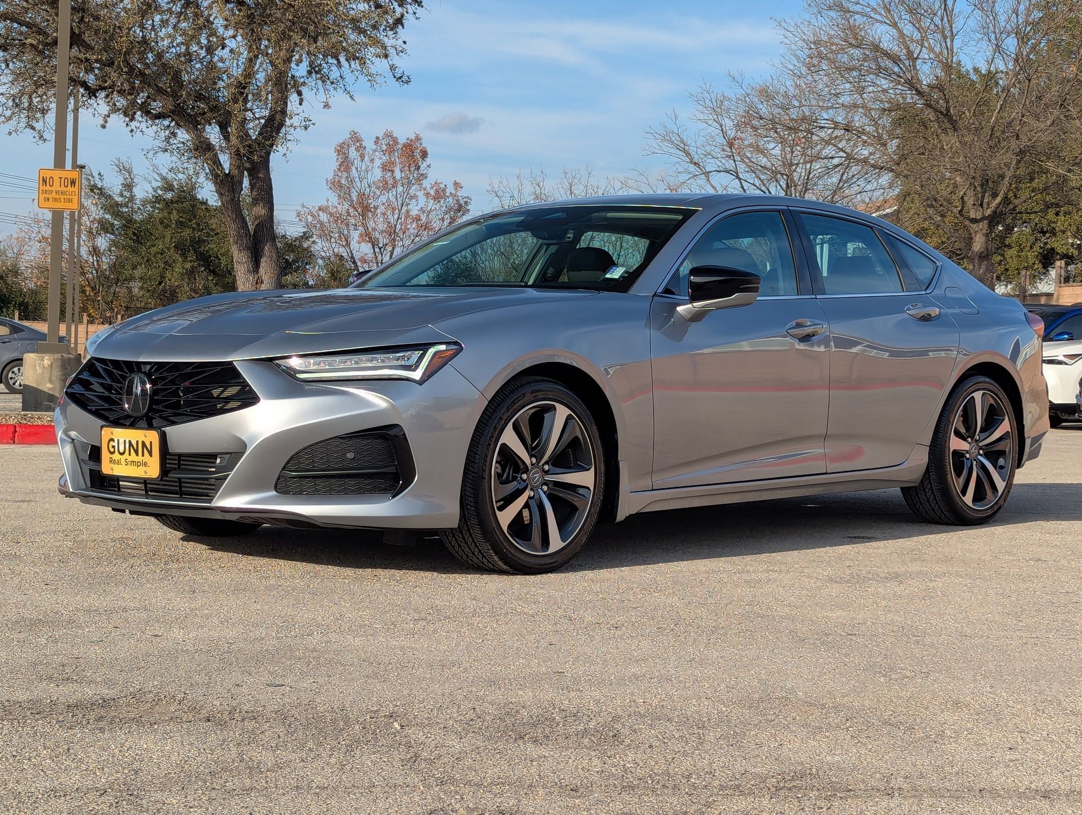 Used 2025 Acura TLX w/ Technology Package FWD image 9