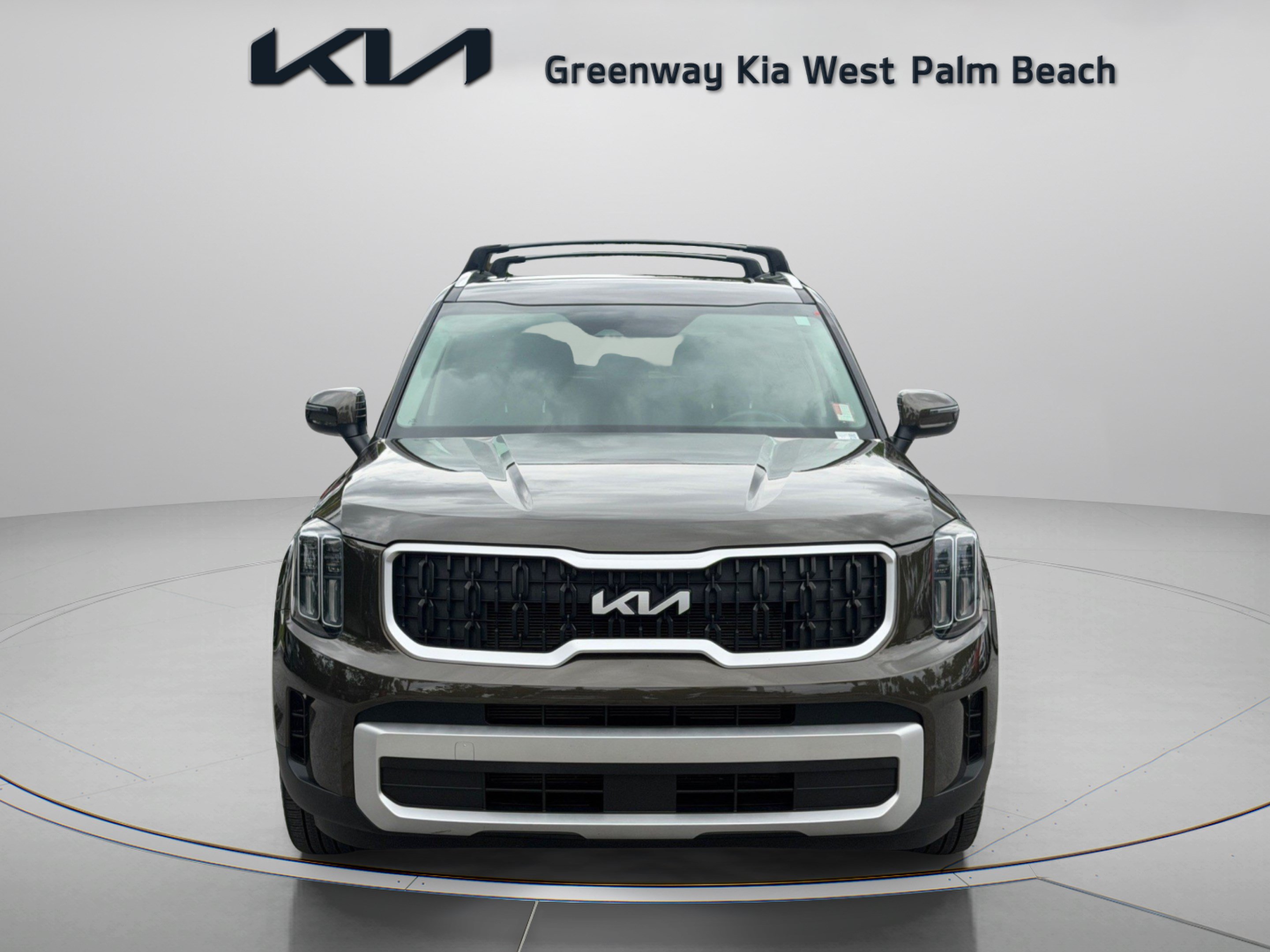 Certified 2024 Kia Telluride EX FWD image 2