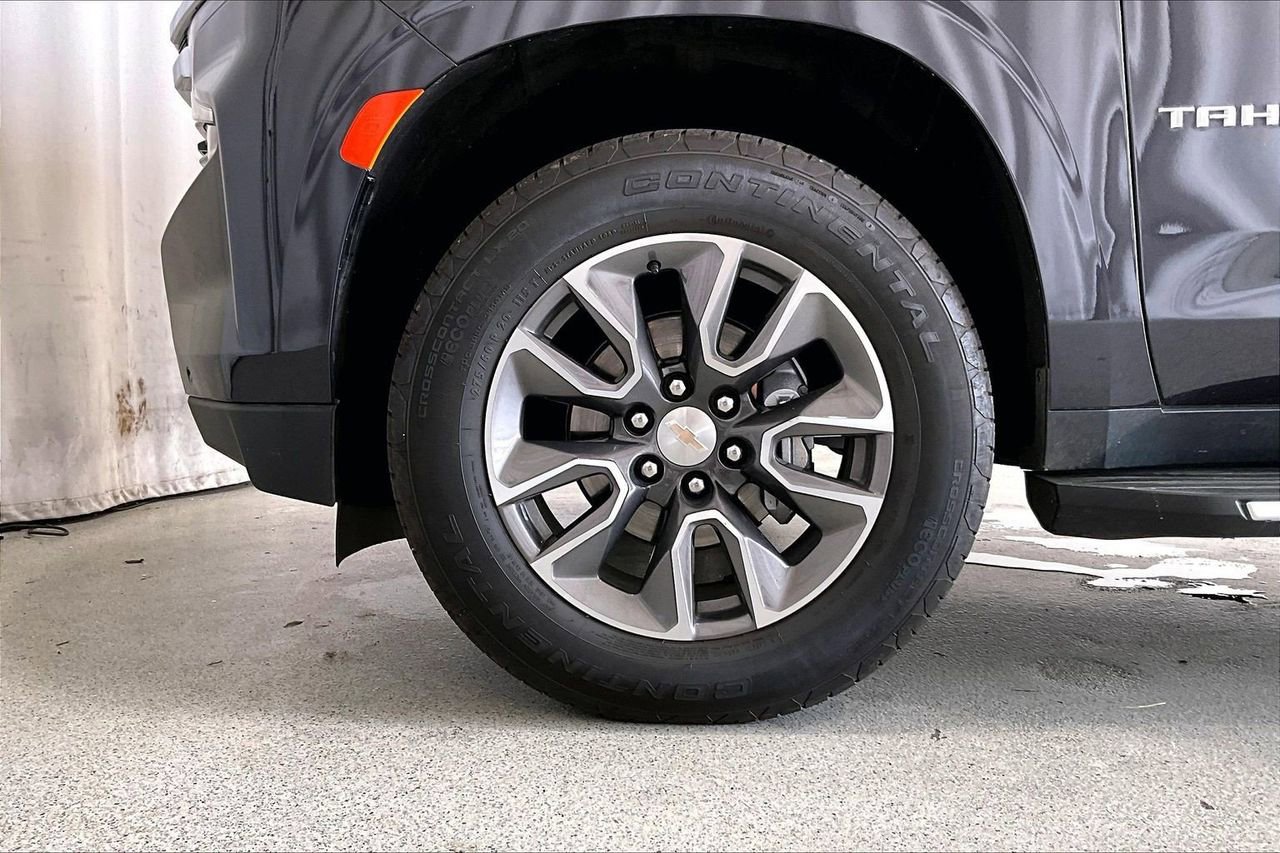 Used 2023 Chevrolet Tahoe LT w/ Luxury Package image 6
