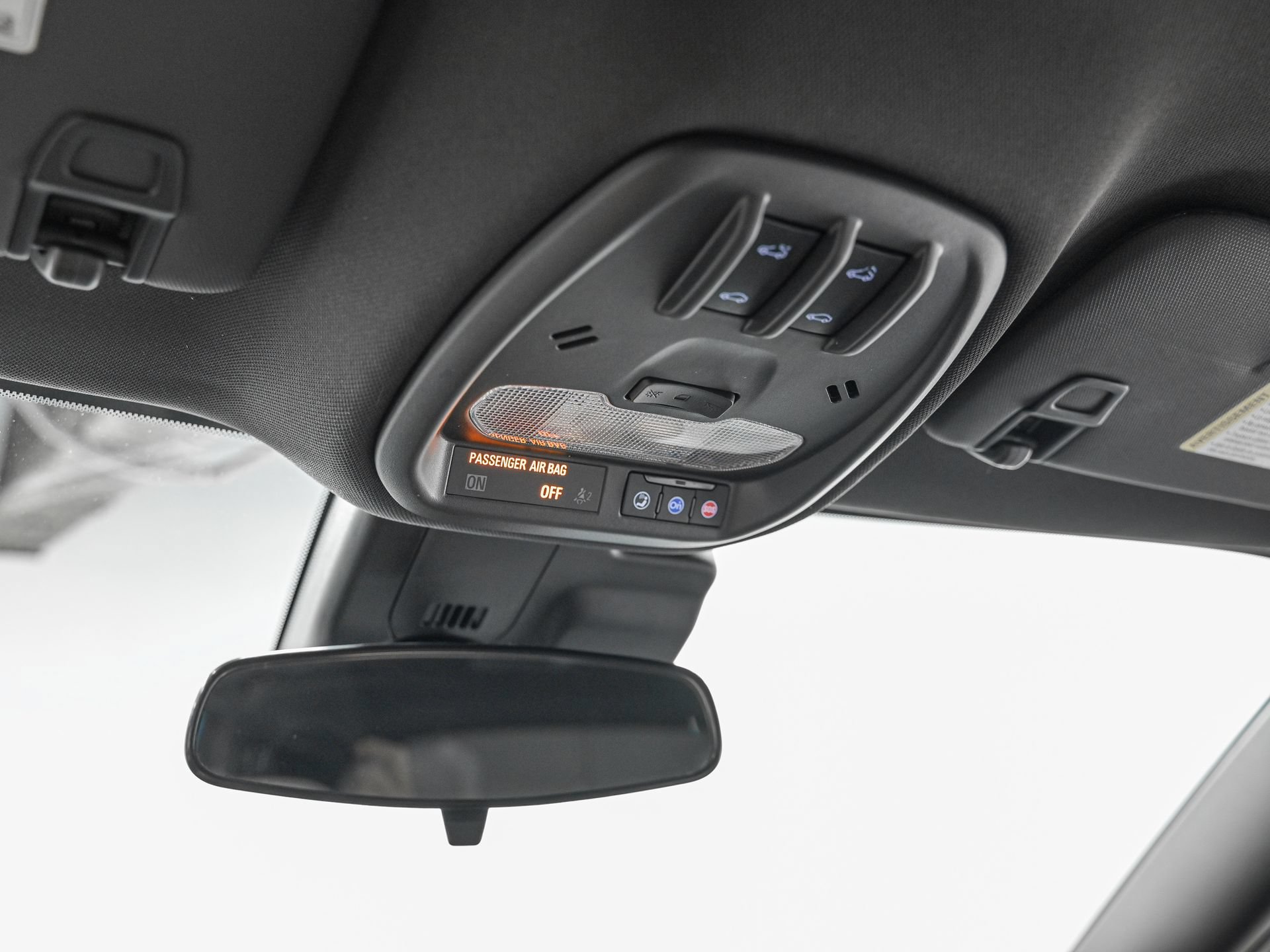 Used 2025 Chevrolet Trax RS w/ Driver Confidence Package FWD image 26