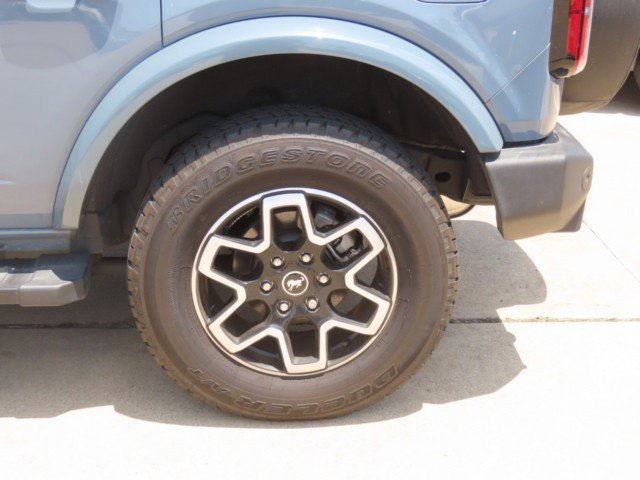 Used 2024 Ford Bronco Outer Banks AWD/4WD image 15