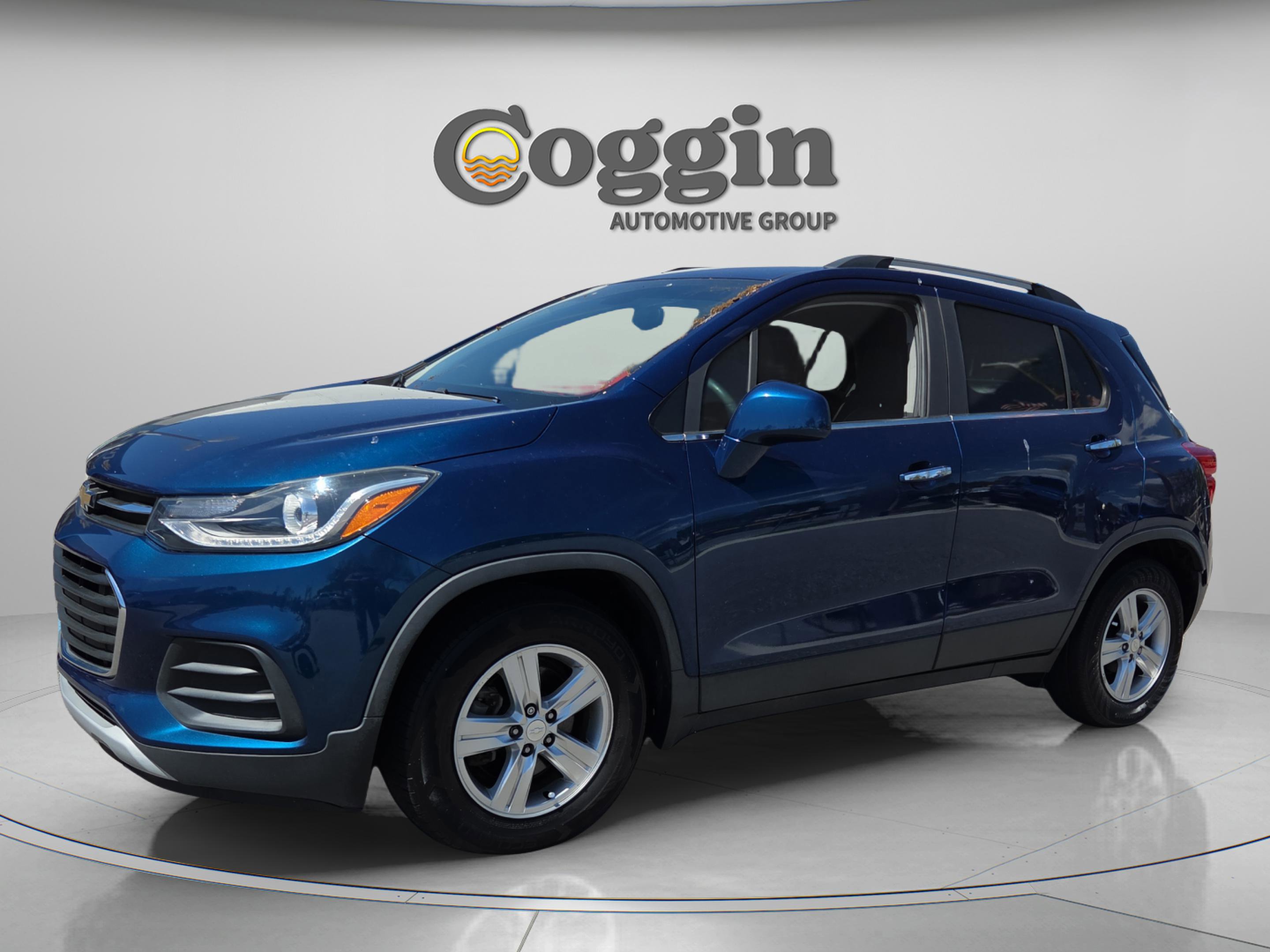 Used 2019 Chevrolet Trax LT w/ LT Convenience Package image 1
