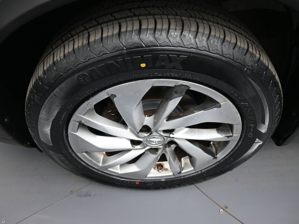 Used 2014 Nissan Rogue SL w/ SL Premium Package image 14