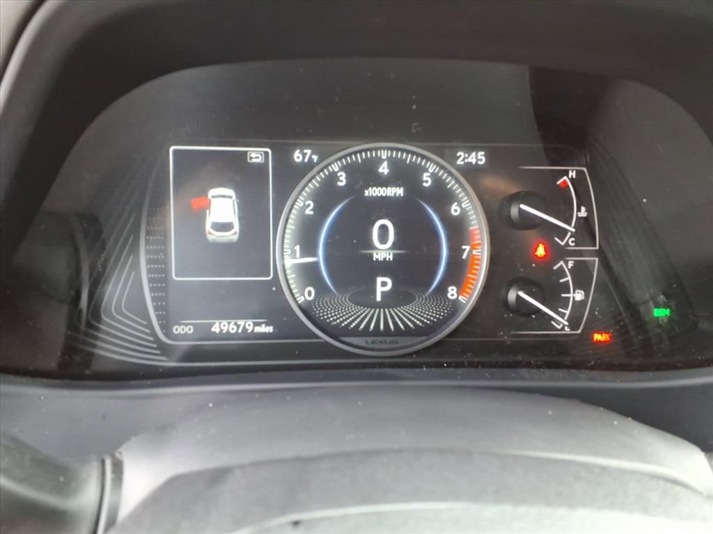 Used 2022 Lexus UX 200 w/ Premium Package image 18