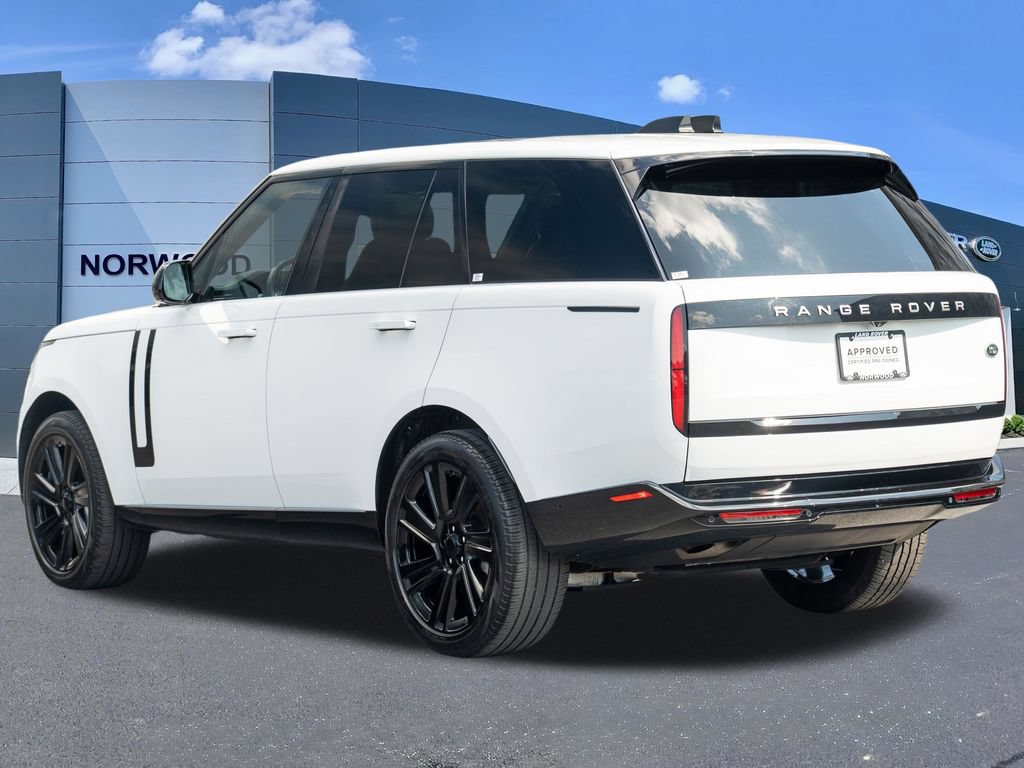 Used 2023 Land Rover Range Rover SE AWD/4WD image 6