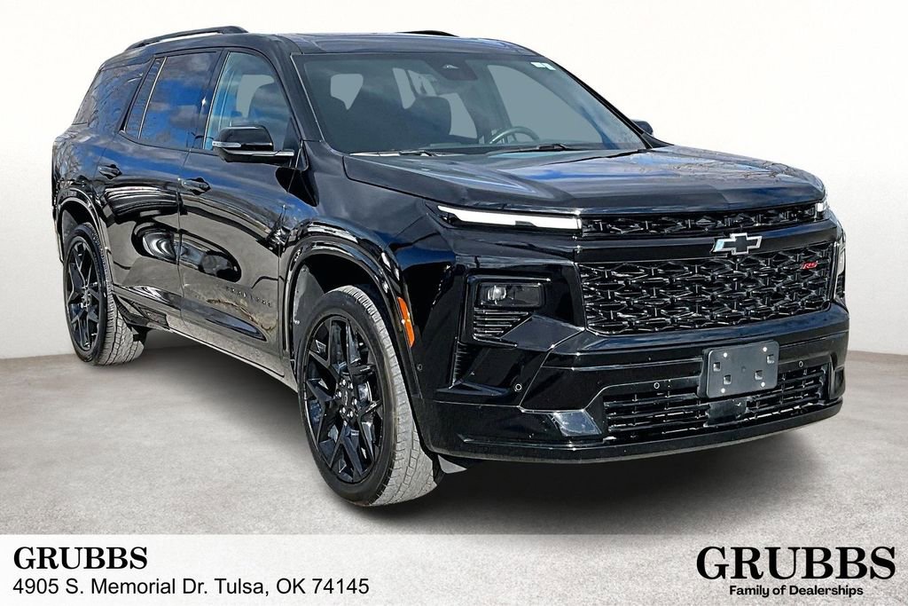 Used 2024 Chevrolet Traverse RS w/ LPO, Floor Liner Package AWD/4WD image 1