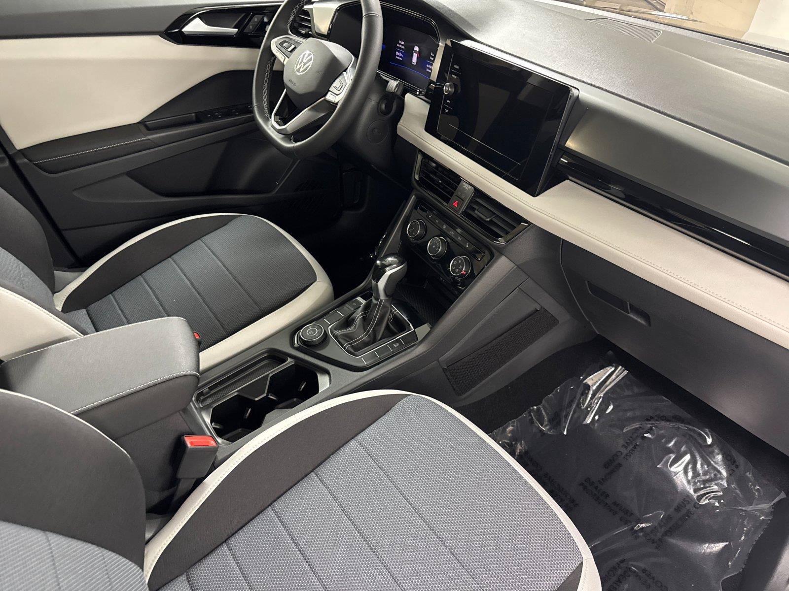 New 2026 Volkswagen Taos S AWD/4WD image 15