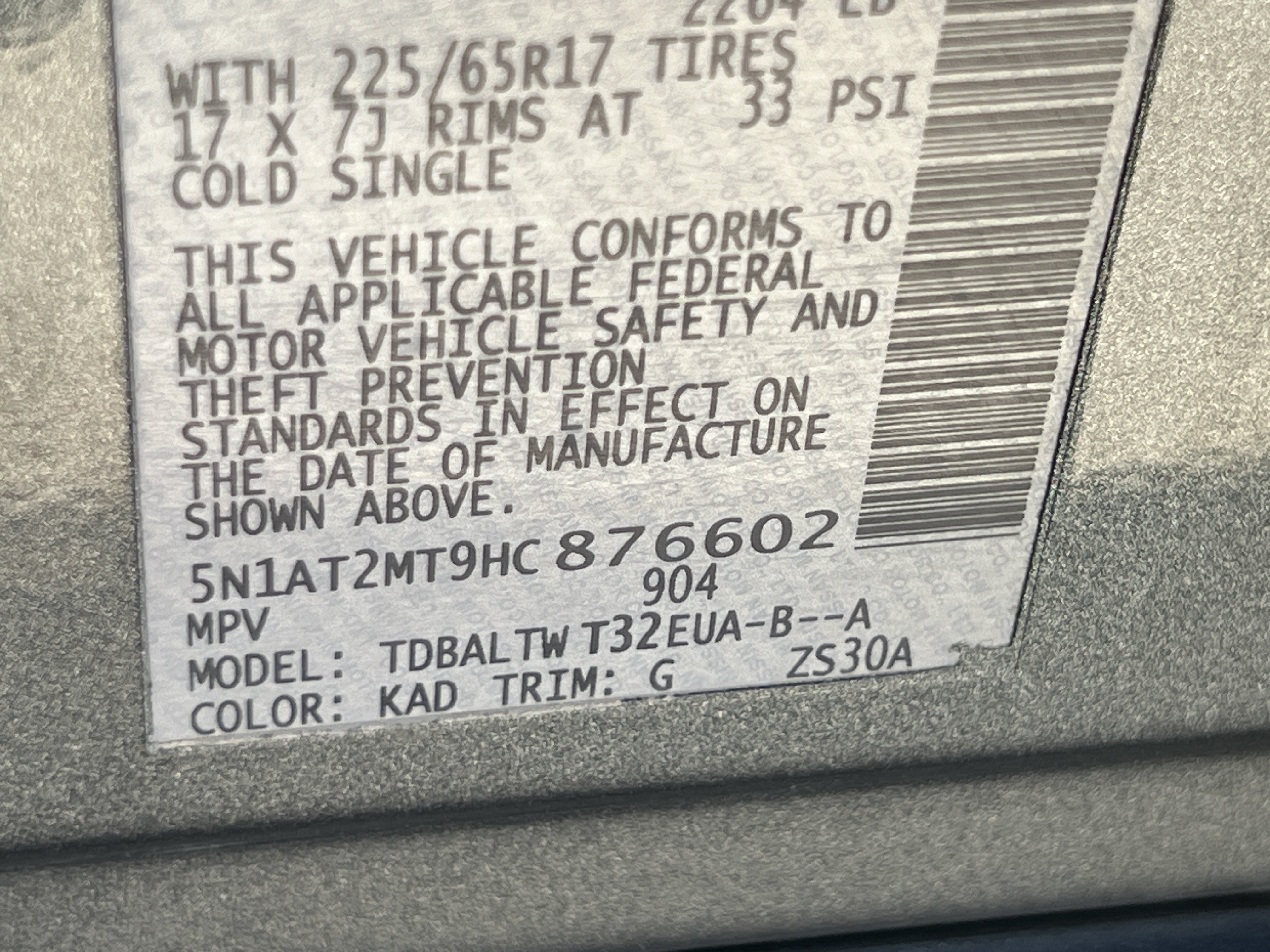 Used 2017 Nissan Rogue SV w/ Sun & Sound Touring Package FWD image 33