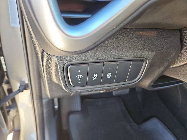 Used 2024 Kia Soul LX w/ Option Group 015 image 16