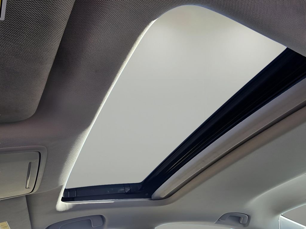 Used 2023 Honda Accord EX image 24