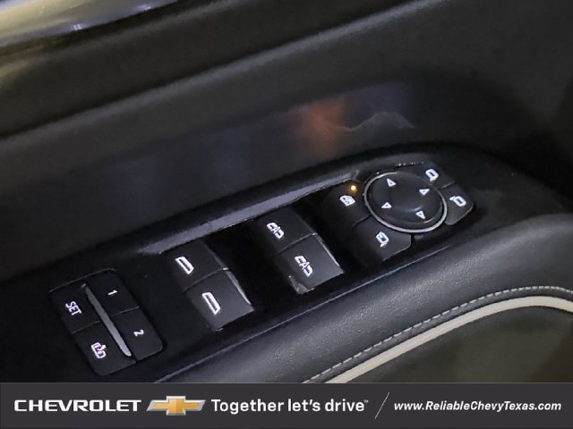 Used 2023 Cadillac Escalade ESV Sport AWD/4WD image 27