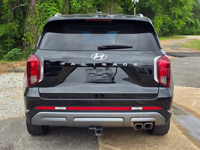 Used 2023 Hyundai Palisade Limited FWD image 4