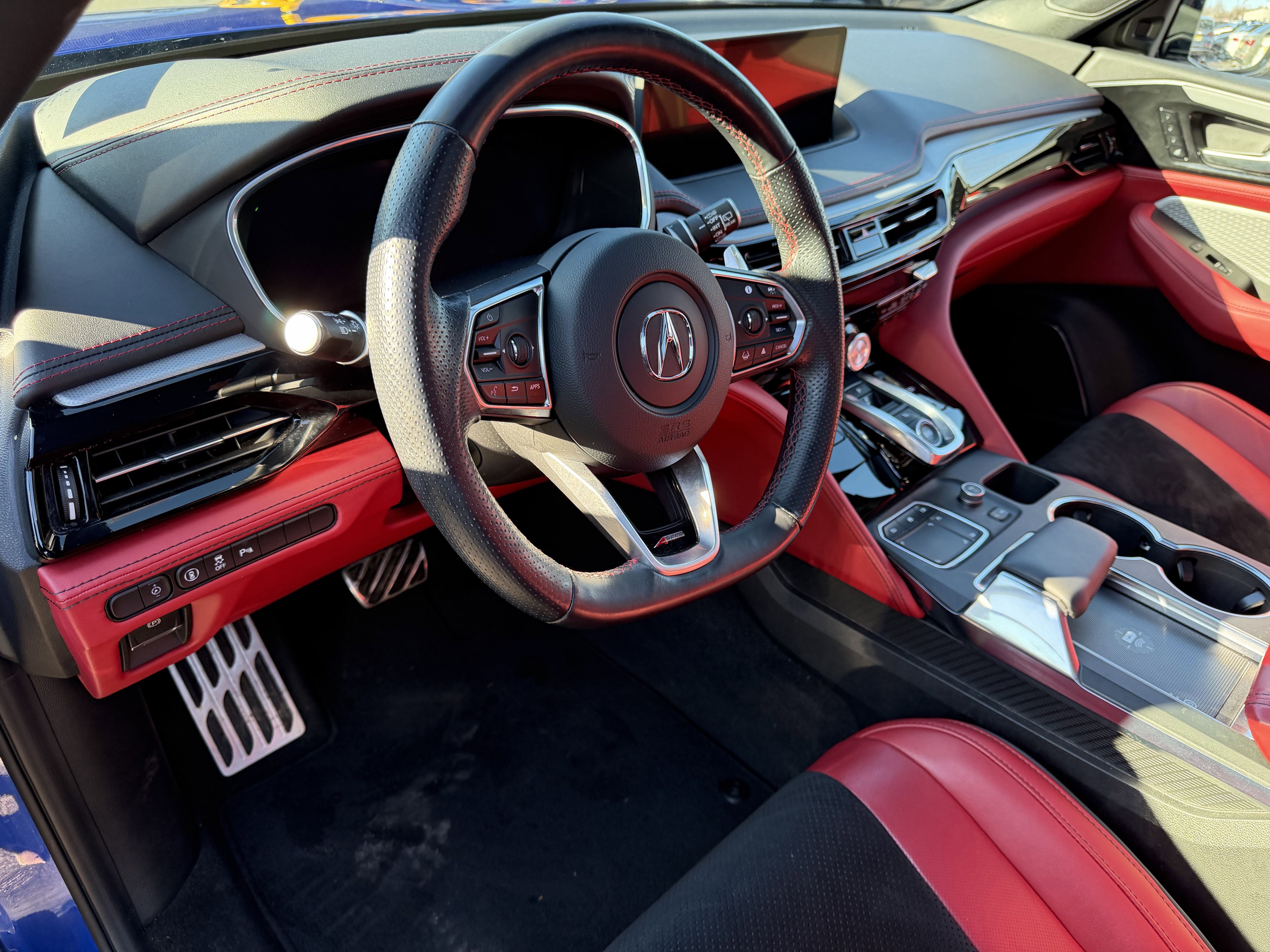 Used 2022 Acura MDX A-Spec image 13