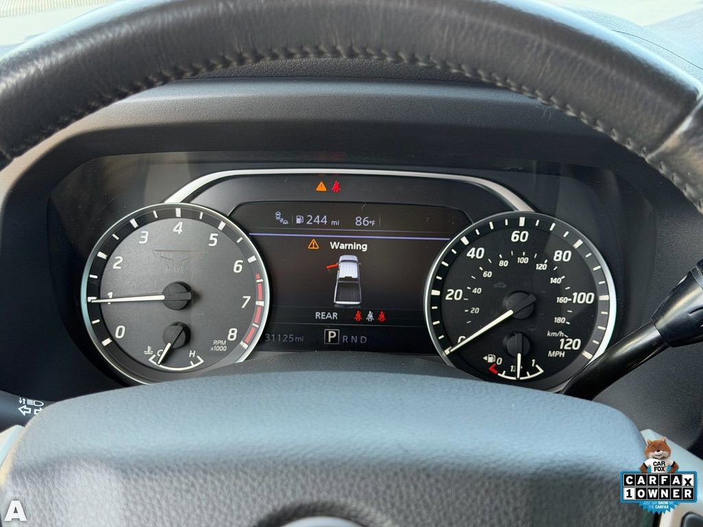 Used 2024 Nissan Titan SV w/ SV Convenience Package image 24
