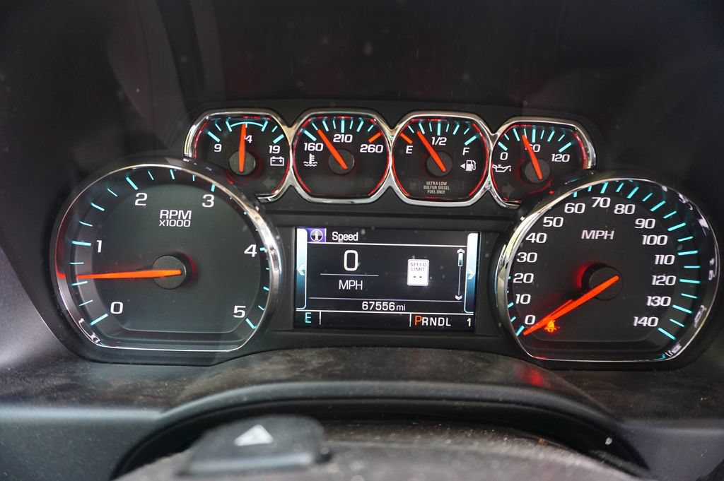 Used 2019 Chevrolet Silverado 2500 High Country w/ Duramax Plus Package AWD/4WD image 7