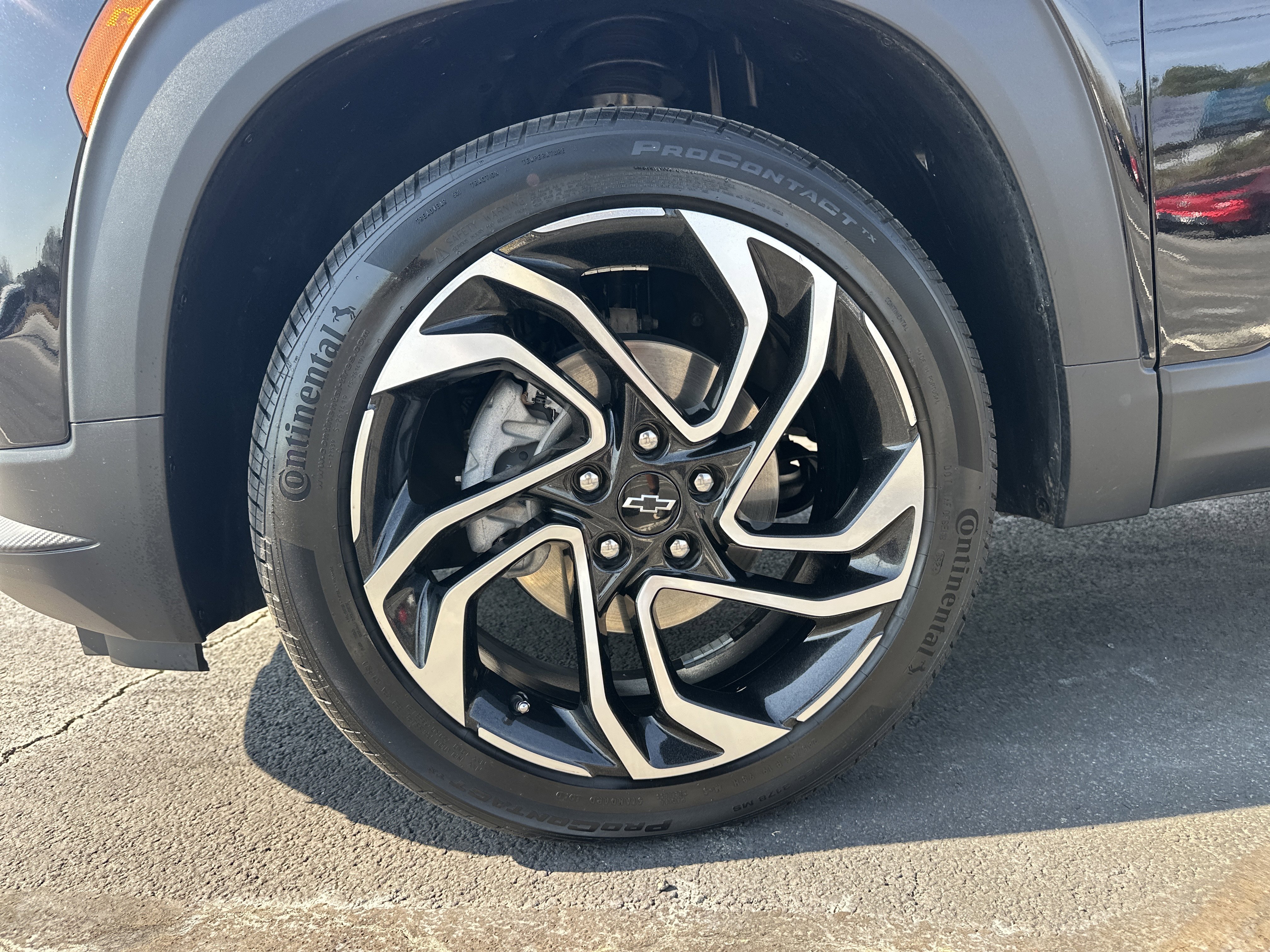 Used 2025 Chevrolet TrailBlazer RS w/ Convenience Package image 12