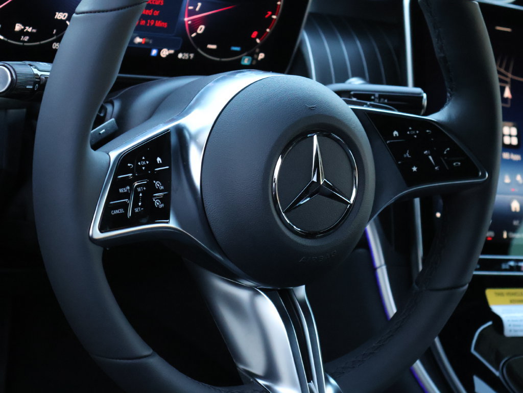 New 2026 Mercedes-Benz GLC 300 4MATIC image 20