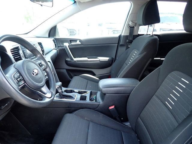 Used 2018 Kia Sportage LX AWD/4WD image 11