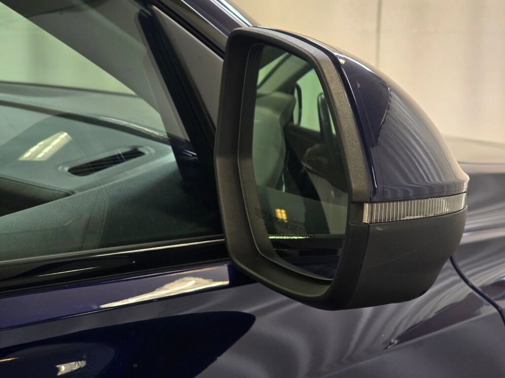 Used 2020 Audi Q8 Prestige image 30