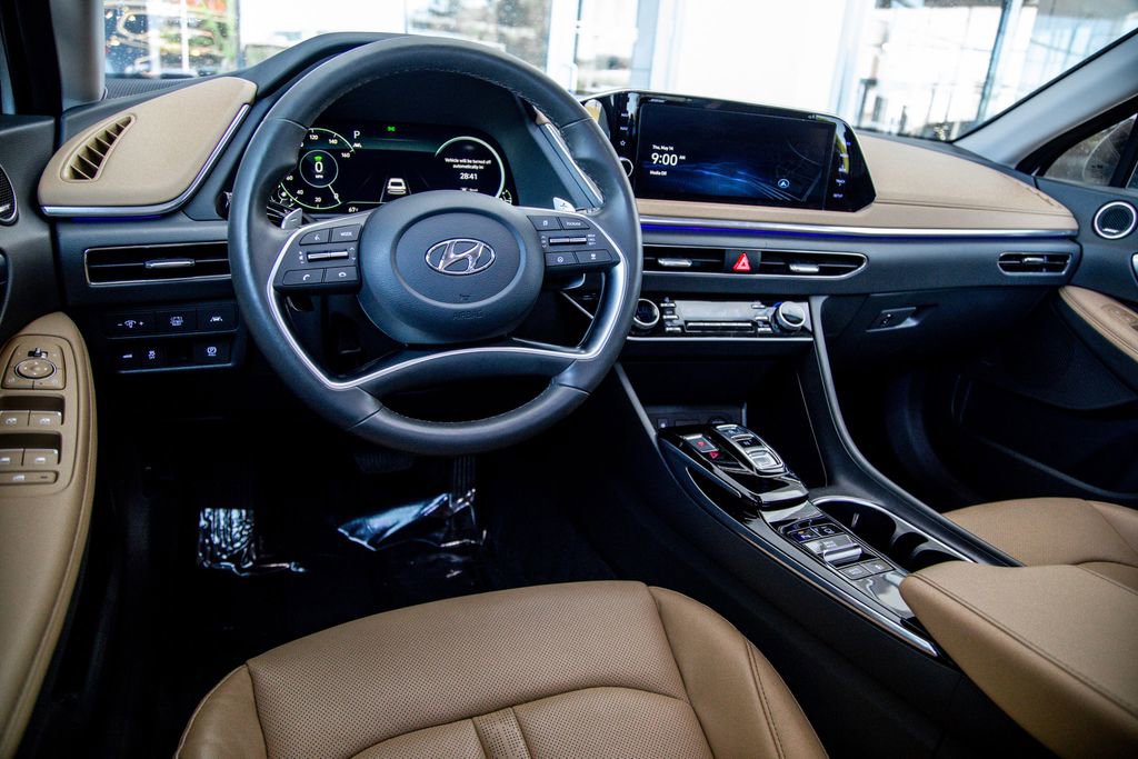 Used 2022 Hyundai Sonata Limited FWD image 10
