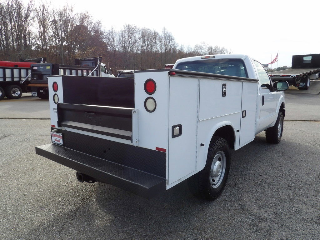 Used 2015 Ford F250 XL image 7