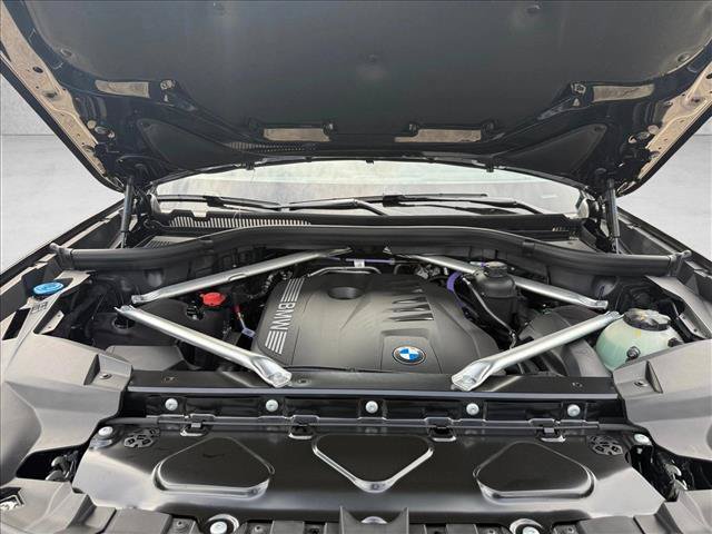 Used 2027 BMW X7 xDrive40i w/ Executive Package AWD/4WD image 18