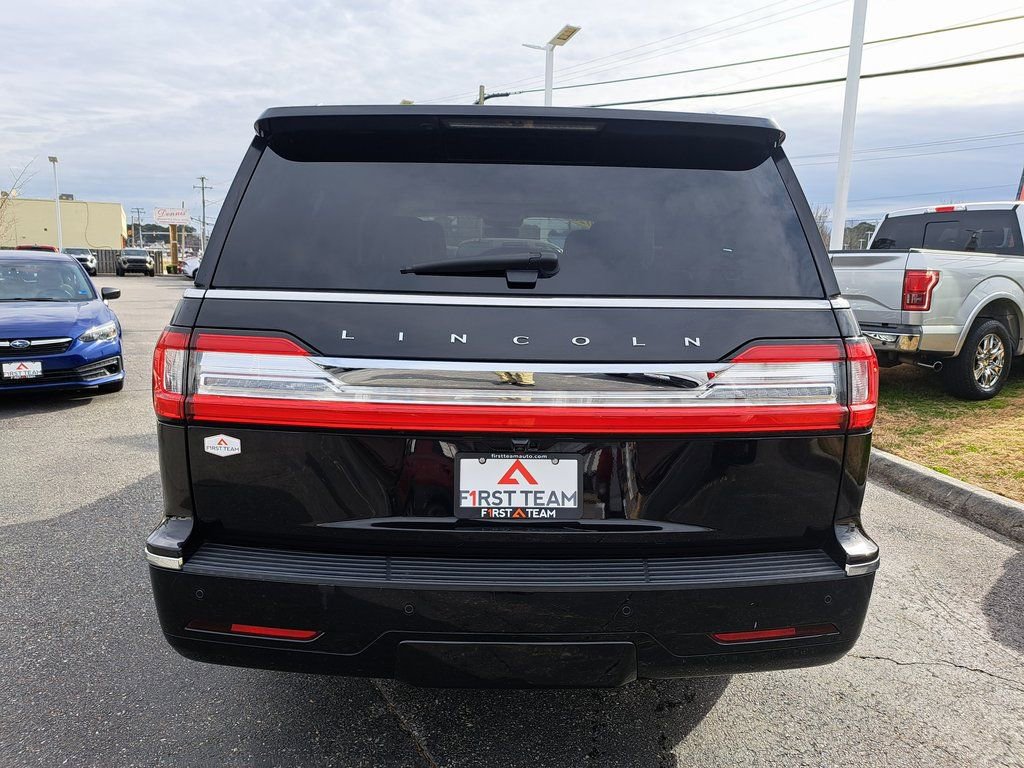 Used 2020 Lincoln Navigator L Reserve w/ Luxury Package image 9
