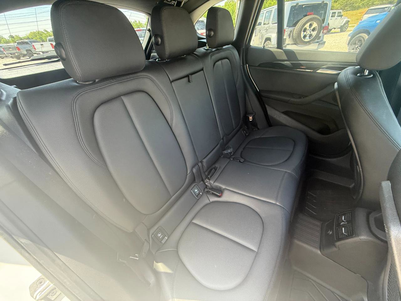 Used 2018 BMW X1 sDrive28i FWD image 8