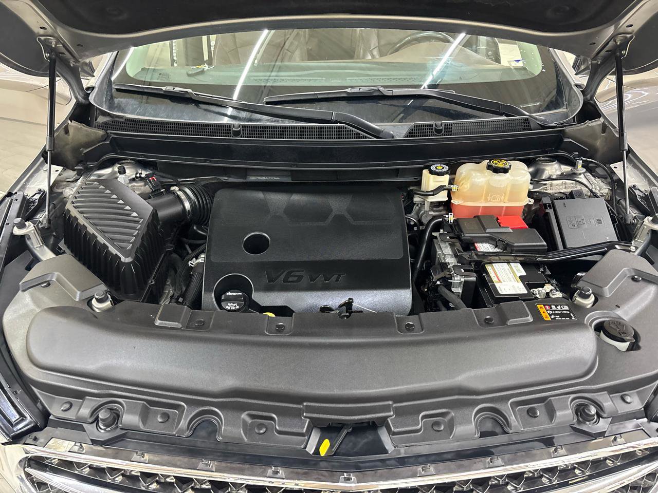 Used 2018 Buick Enclave Avenir w/ Avenir Technology Package FWD image 47