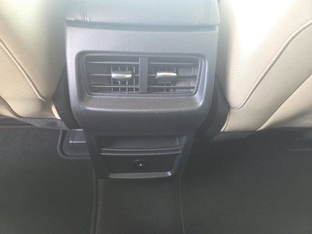Used 2023 Ford Edge SE AWD/4WD image 26