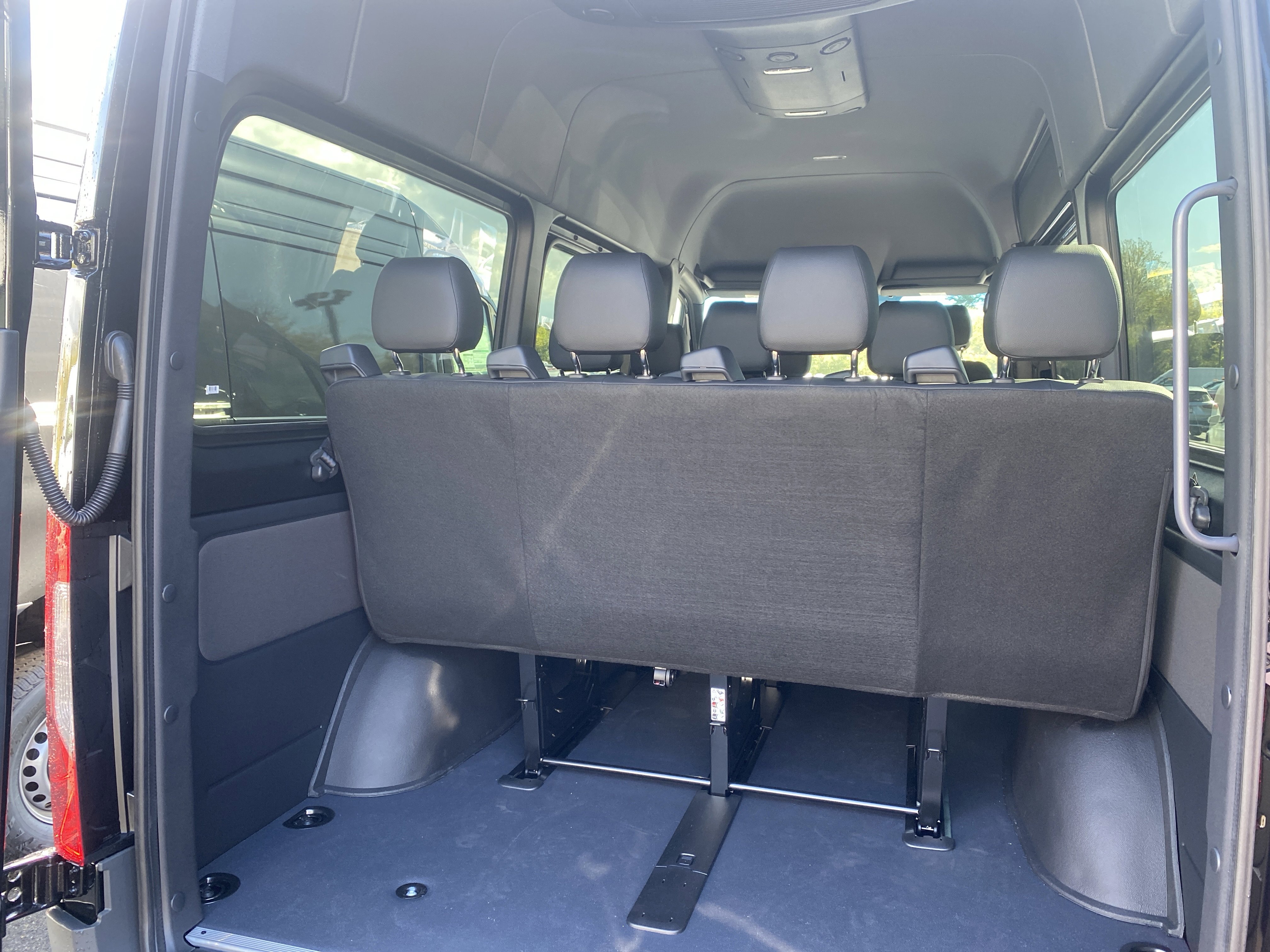 New 2025 Mercedes-Benz Sprinter 2500 image 25