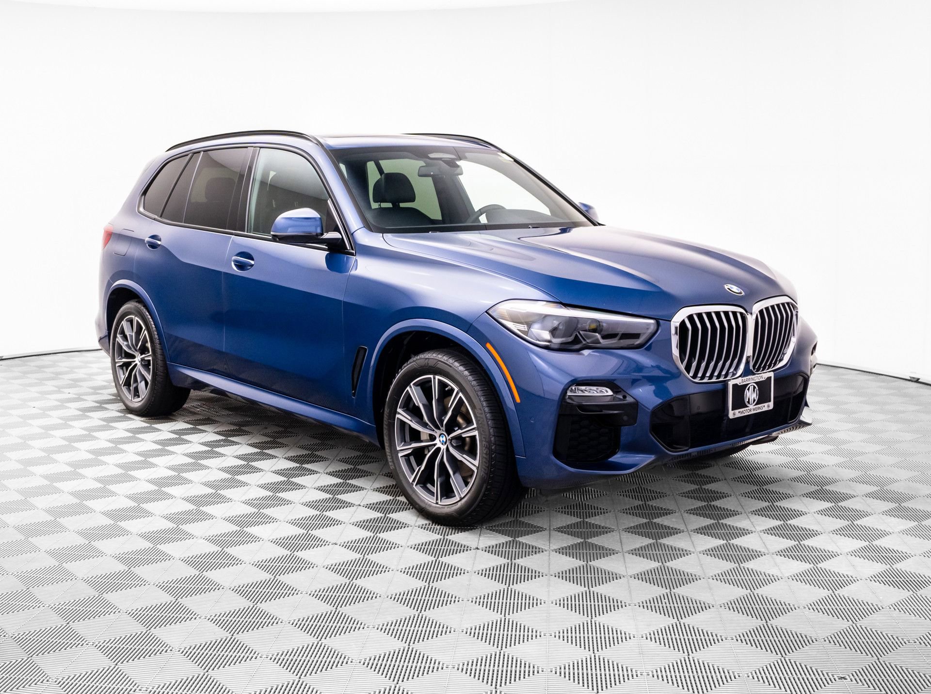 Used 2019 BMW X5 xDrive40i w/ M Sport Package AWD/4WD image 9