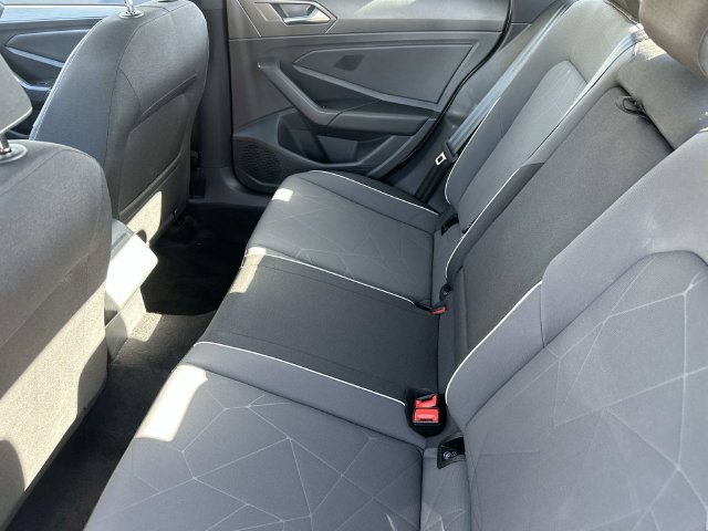 Certified 2026 Volkswagen Jetta Sport FWD image 26
