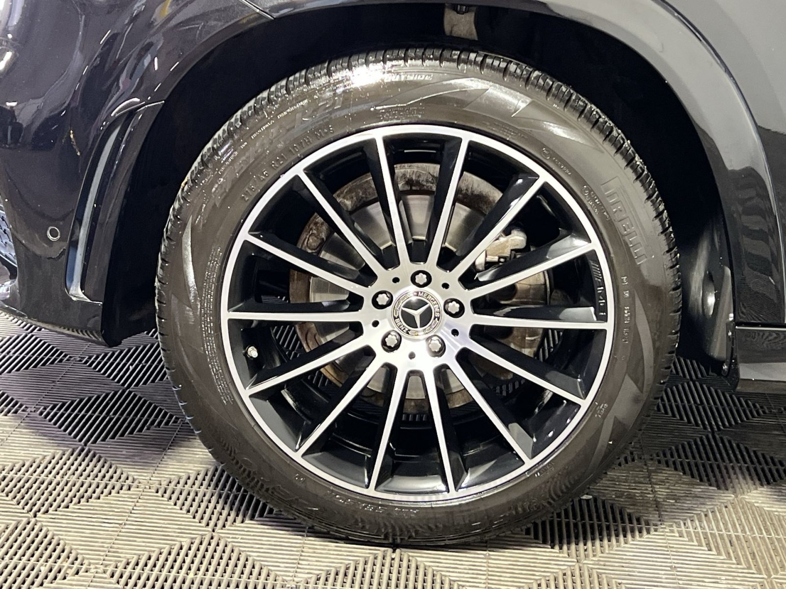 Used 2023 Mercedes-Benz GLE 350 4MATIC image 13