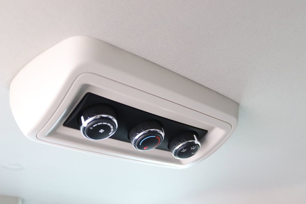 Used 2019 Dodge Grand Caravan SE image 27