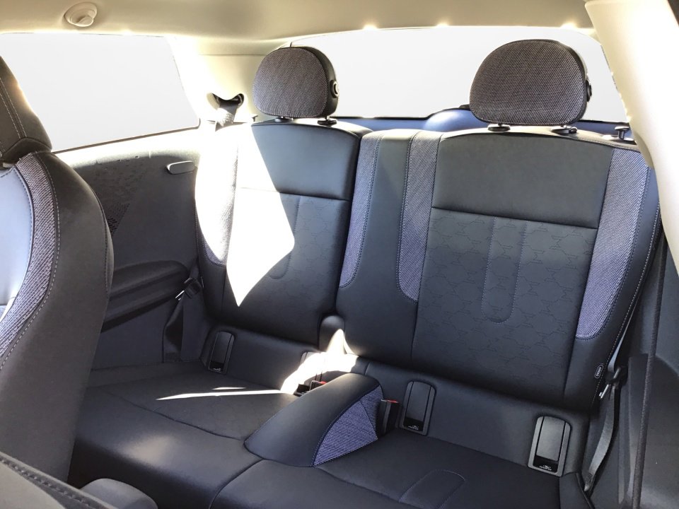 Certified 2025 MINI Cooper S image 12