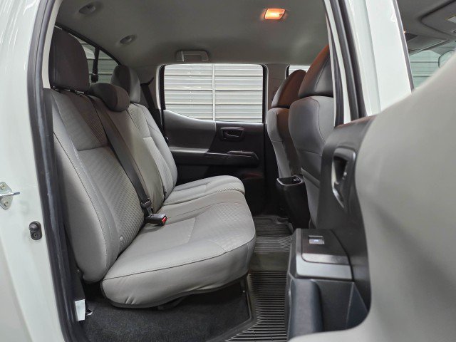 Used 2022 Toyota Tacoma SR AWD/4WD image 18